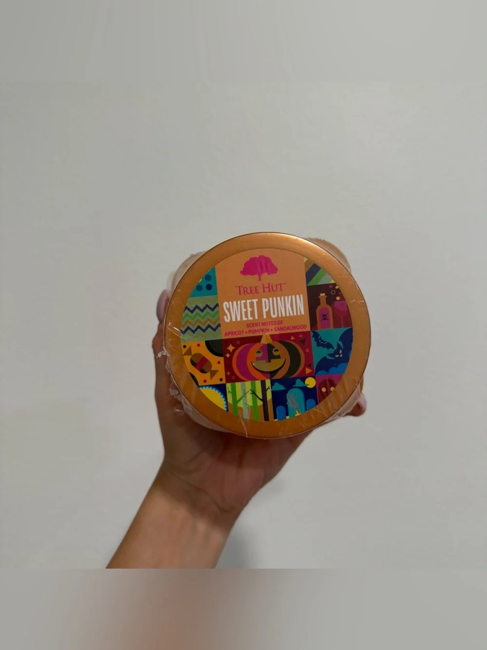 Tree Hut Sweet Punkin Shea Sugar Scrub 18 oz